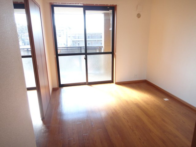 【内装】 | 桜・エクセレント | 洋室2