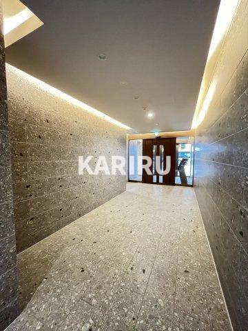 コンフォリア・リヴ京橋のロビー