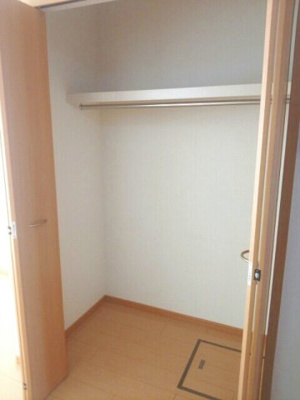 【収納】 | アーデント・サピー弐番館