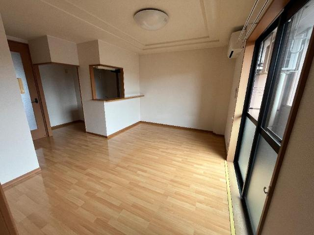 【居間・リビング】 | ウエストレジデンス | リビング