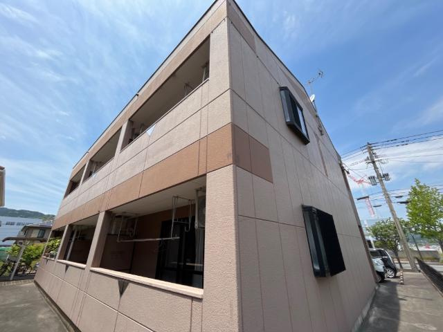 【外観】 | ウエストレジデンス | 外観写真（昼）