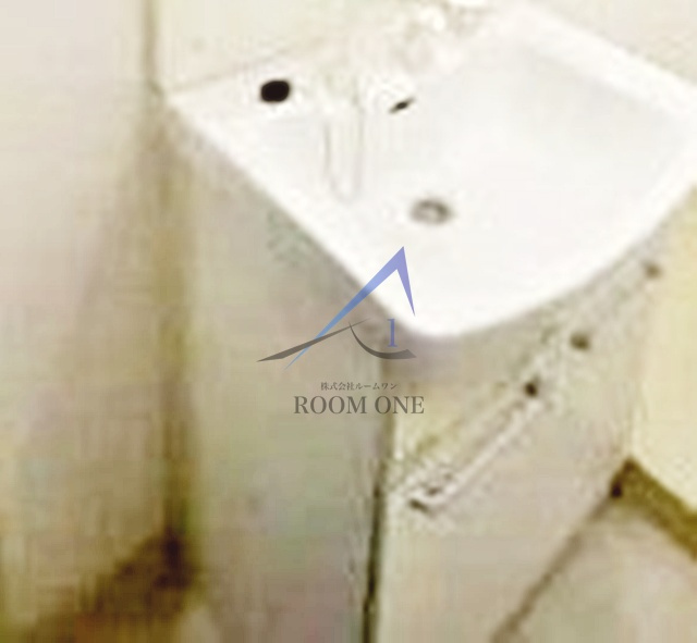 ファミーユ森下の洗面所|洗面台です。