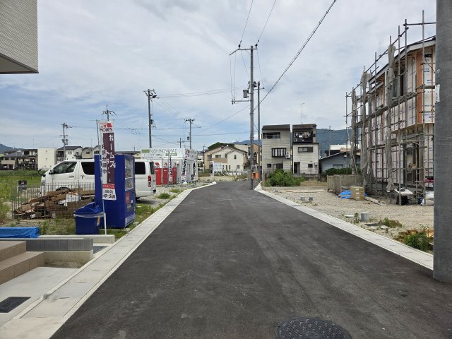 【前面道路含む現地写真】 | 山科区西野山射庭ノ上町　新築戸建