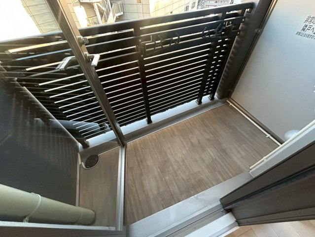 エスリードレジデンス大阪福島フロントのバルコニー