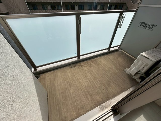 エスリードレジデンス大阪福島シティウエストのバルコニー