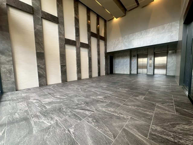 エスリードレジデンス大阪福島シティウエストのロビー