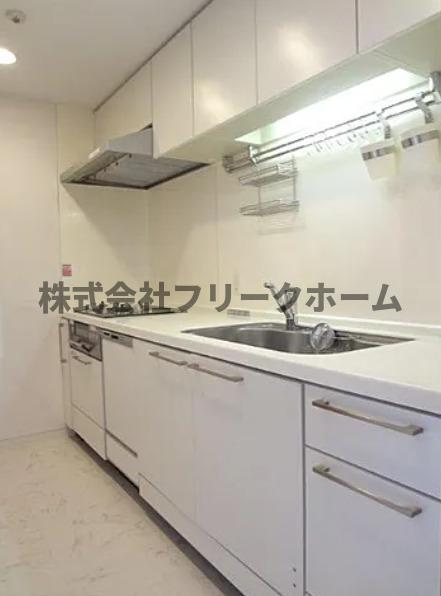 武蔵野市境５丁目の賃貸マンションのキッチン