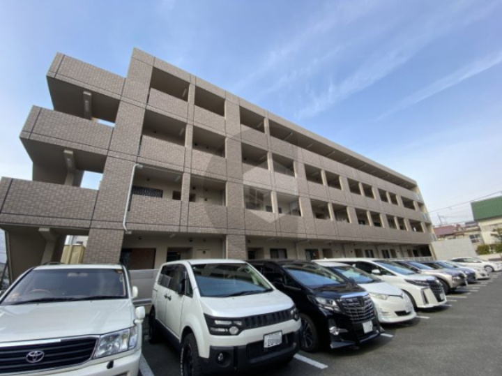 フィールドパーク1番館の外観