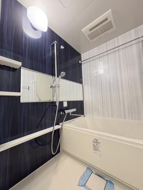 ハーモニーレジデンス東京アーバンスクエア＃００２の浴室