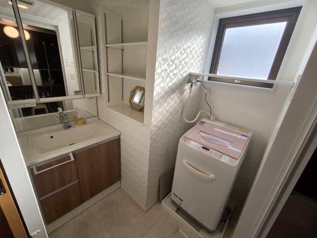 【独立洗面台】 | ワイムティハイム | ご家族の1日が始まり、1日の終わりを締めくくる洗面空間。