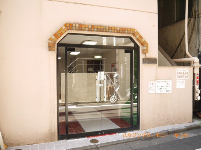 【エントランス】 | ワイムティハイム | 清廉とされたエントランスになっています。