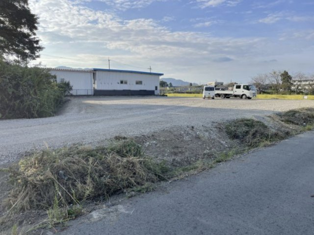 甲賀市甲南町野田の事業用地の外観