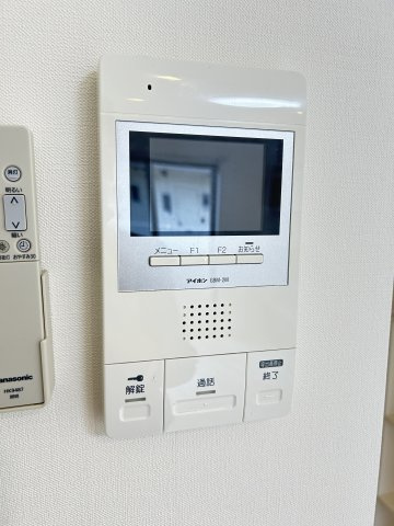 TVモニターホンで来客を画面で確認出来て安心です♪