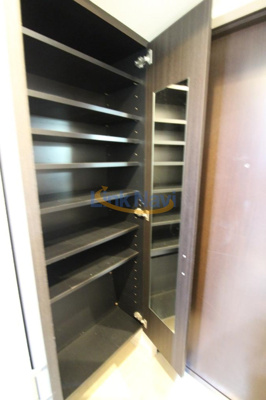 【玄関】 | サムティ大阪WESTグランジール