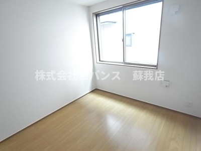 【居間・リビング】 | グランフェリオ本千葉 | 使いやすい居間です