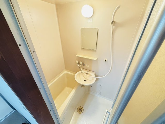 アールズプレイス二日市のシャワールーム|別号数タイプ