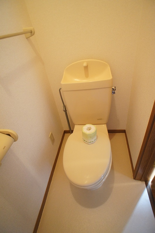 シャンベスカのトイレ