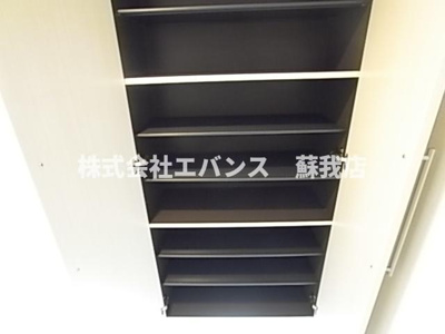 【収納】 | ヴィレッジゲート亥鼻 | 十分な収納スペースのシューズボックスです