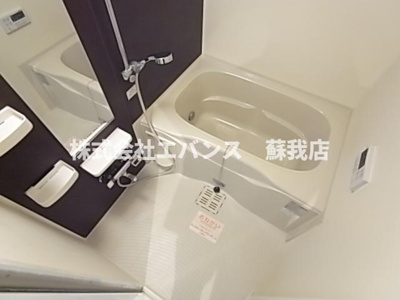 【浴室】 | ヴィレッジゲート亥鼻 | ゆったり過ごせるお風呂です