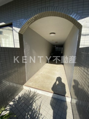 【エントランス】 | ミネクレスト | 落ち着いたエントランスです