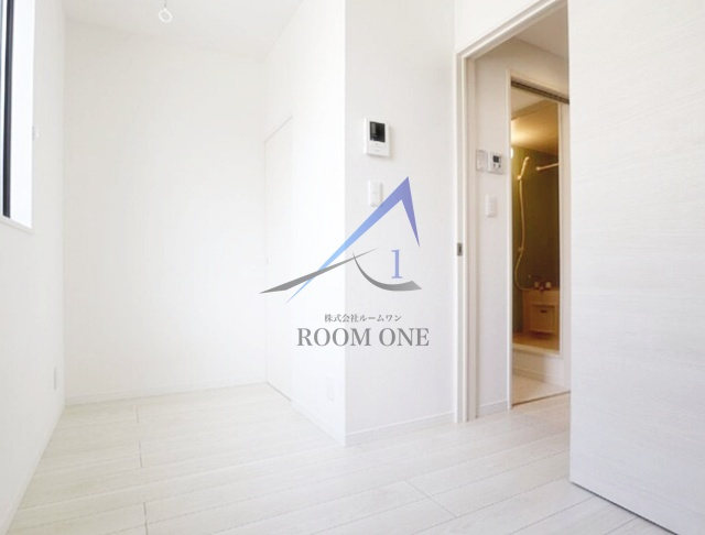 ソルナクレイシア久我山の居間・リビング|洋室のお部屋です。