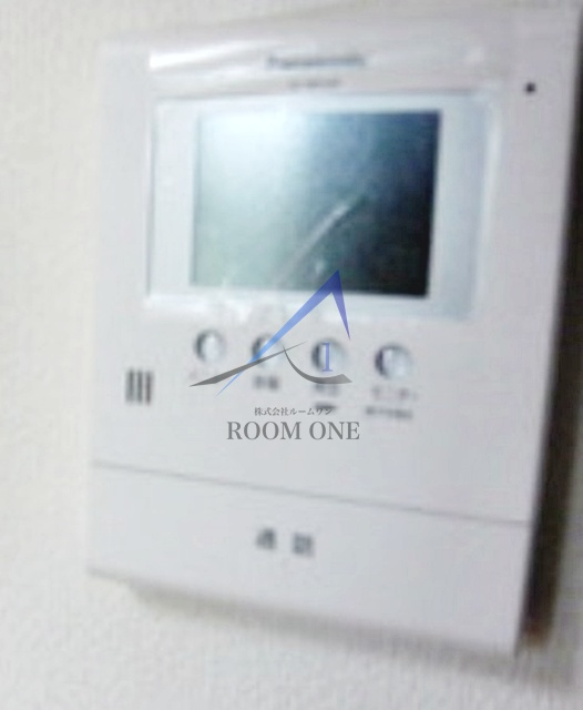 コージーテラスのセキュリティ|モニター付きインターホンです。