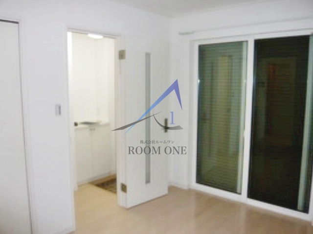 コージーテラスの居間・リビング|洋室のお部屋です。