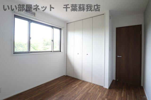 ヴィラ　ウィスタリア　Ｂ棟の居間・リビング