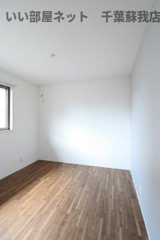 ヴィラ　ウィスタリア　Ｂ棟の居間・リビング