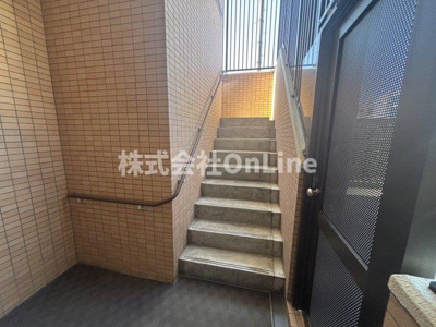 【エントランス】 | Luxe玉造1