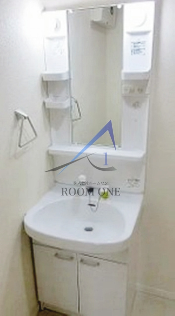 アース・クレストの洗面所|独立洗面台です。