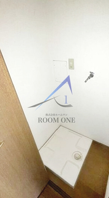 メゾン　マレヴォワールの設備|洗濯機置き場です。