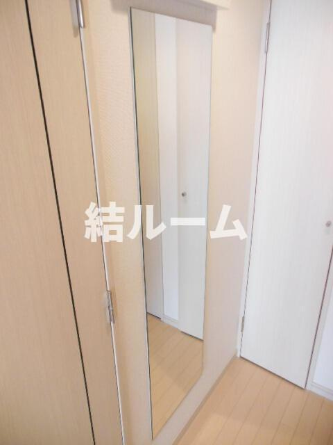 板橋区大山金井町の賃貸マンションの玄関