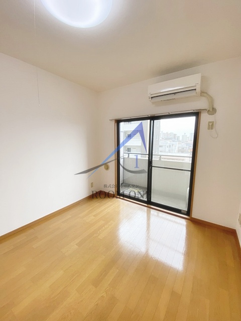 プレール大森EASTの居間・リビング|洋室のお部屋です。