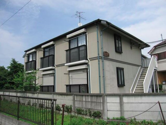 シャルマン日野の外観