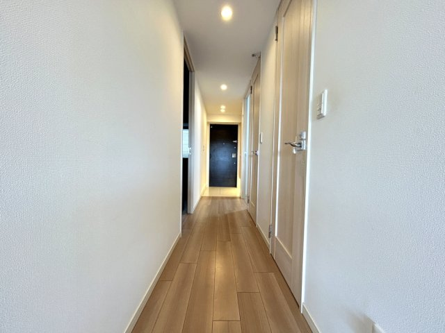 千里中央エアヒルズの外観|現在、大規模修繕中。令和8年2月完了予定。