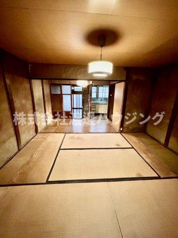 西淀川区姫島１丁目テラスハウスの寝室