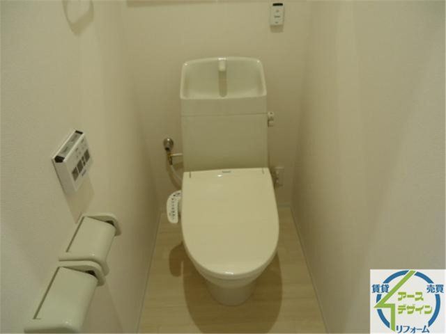 アルモのトイレ|パース写真