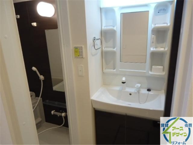 アルモの独立洗面台|パース写真