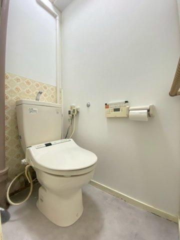 南港東住宅のトイレ