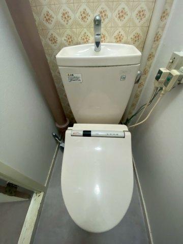 南港東住宅のトイレ