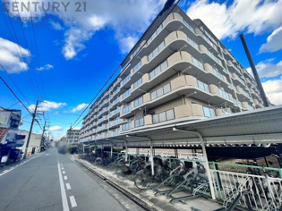 鉄筋コンクリート造7階建て