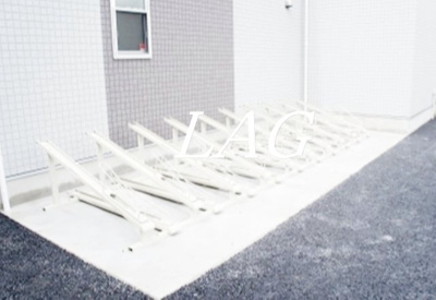 【その他共用部分】 | リブリ・トワ | 駐輪場です。