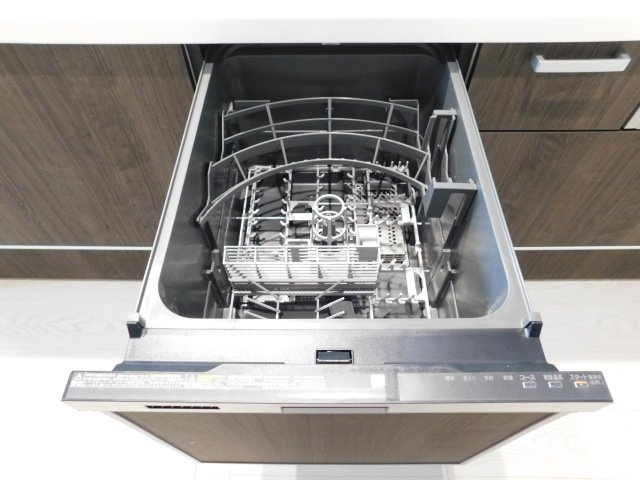 名古屋市瑞穂区白砂町２丁目の新築一戸建のキッチン|◇食洗機◇　　家事の負担を軽減する便利な食洗機付き！