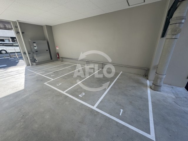 エスリード弁天町ルシェンテの設備|エスリード弁天町ルシェンテ　バイク置き場