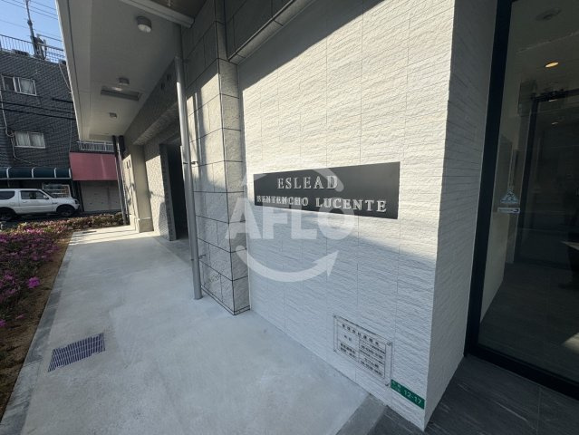 エスリード弁天町ルシェンテのエントランス|エスリード弁天町ルシェンテ　エントランス