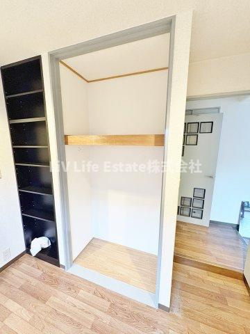 小平市美園町２丁目の賃貸マンションの収納