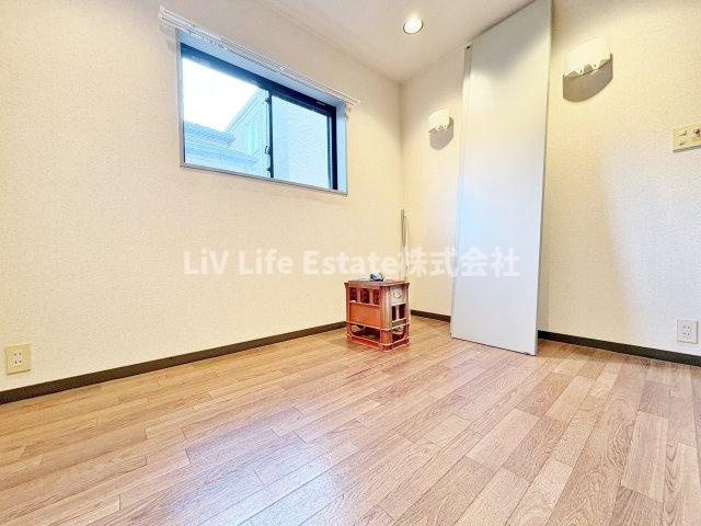 小平市美園町２丁目の賃貸マンションの寝室