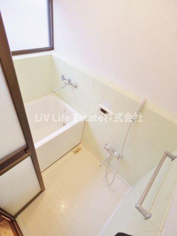 メゾンソレイユの浴室