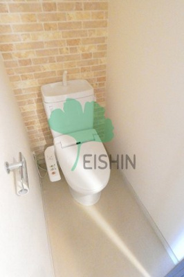 【トイレ】 | プライムアーバン博多 | 清潔感のあるトイレです。